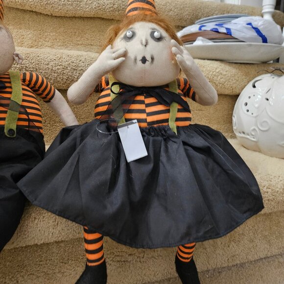 Quin & Queenie Spooky Folk Art Dolls Joe Spencer's Gathered Tradition Collection - Picture 2 of 14